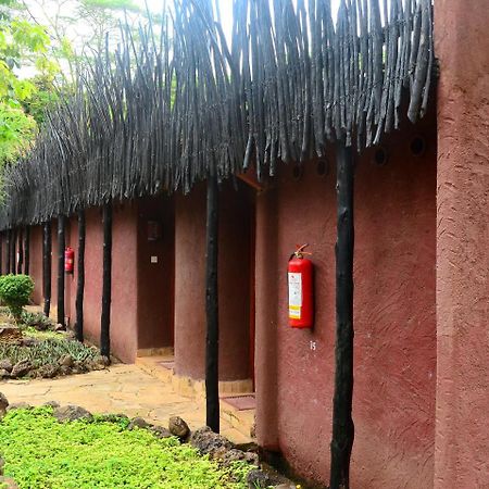 Amboseli Serena Safari Lodge Exterior foto