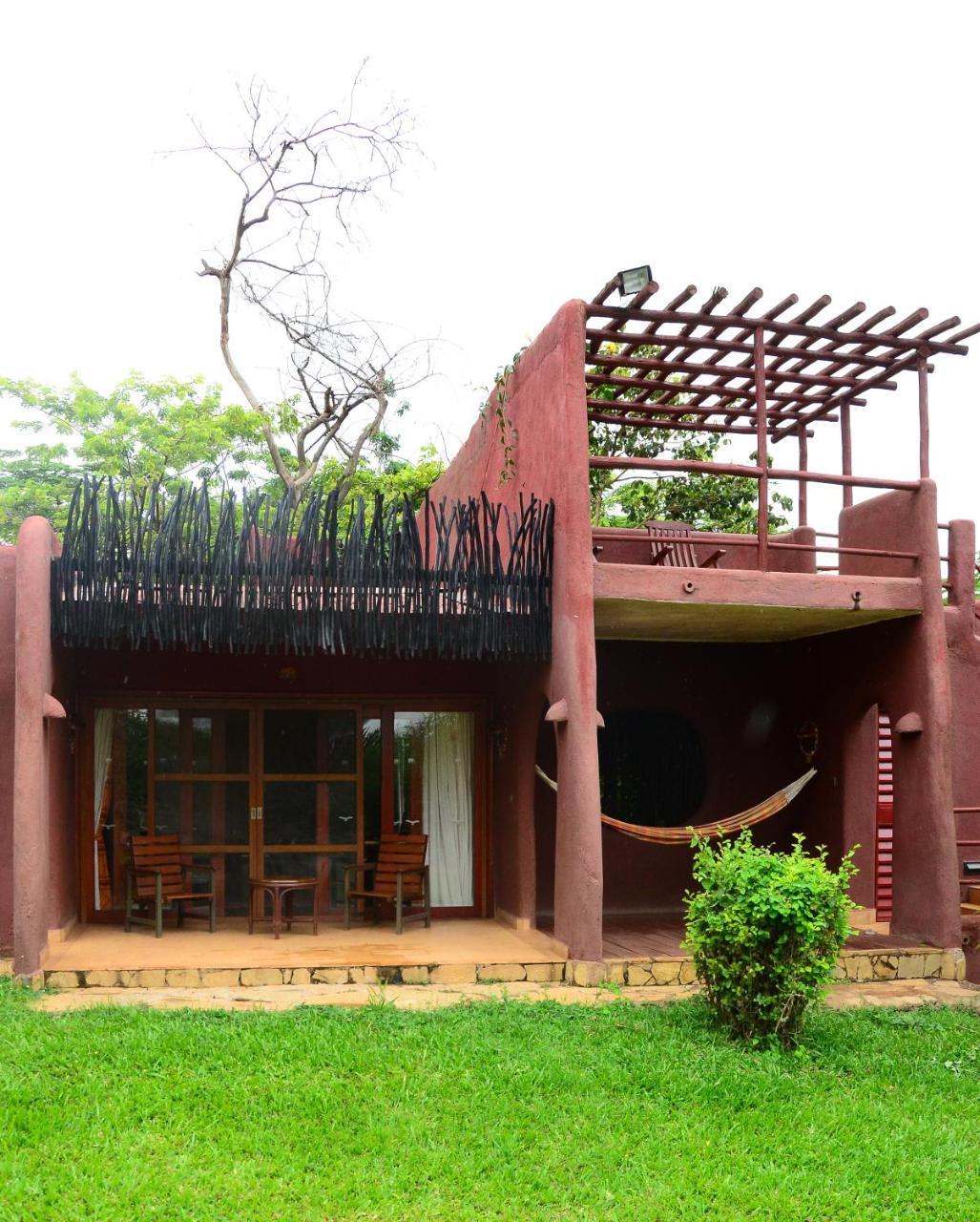 Amboseli Serena Safari Lodge Exterior foto