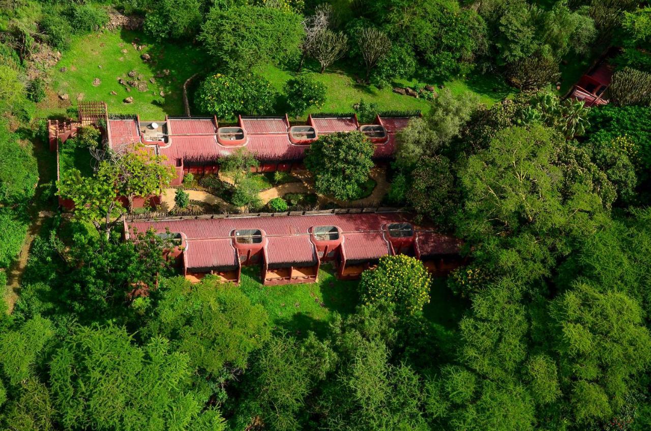 Amboseli Serena Safari Lodge Exterior foto