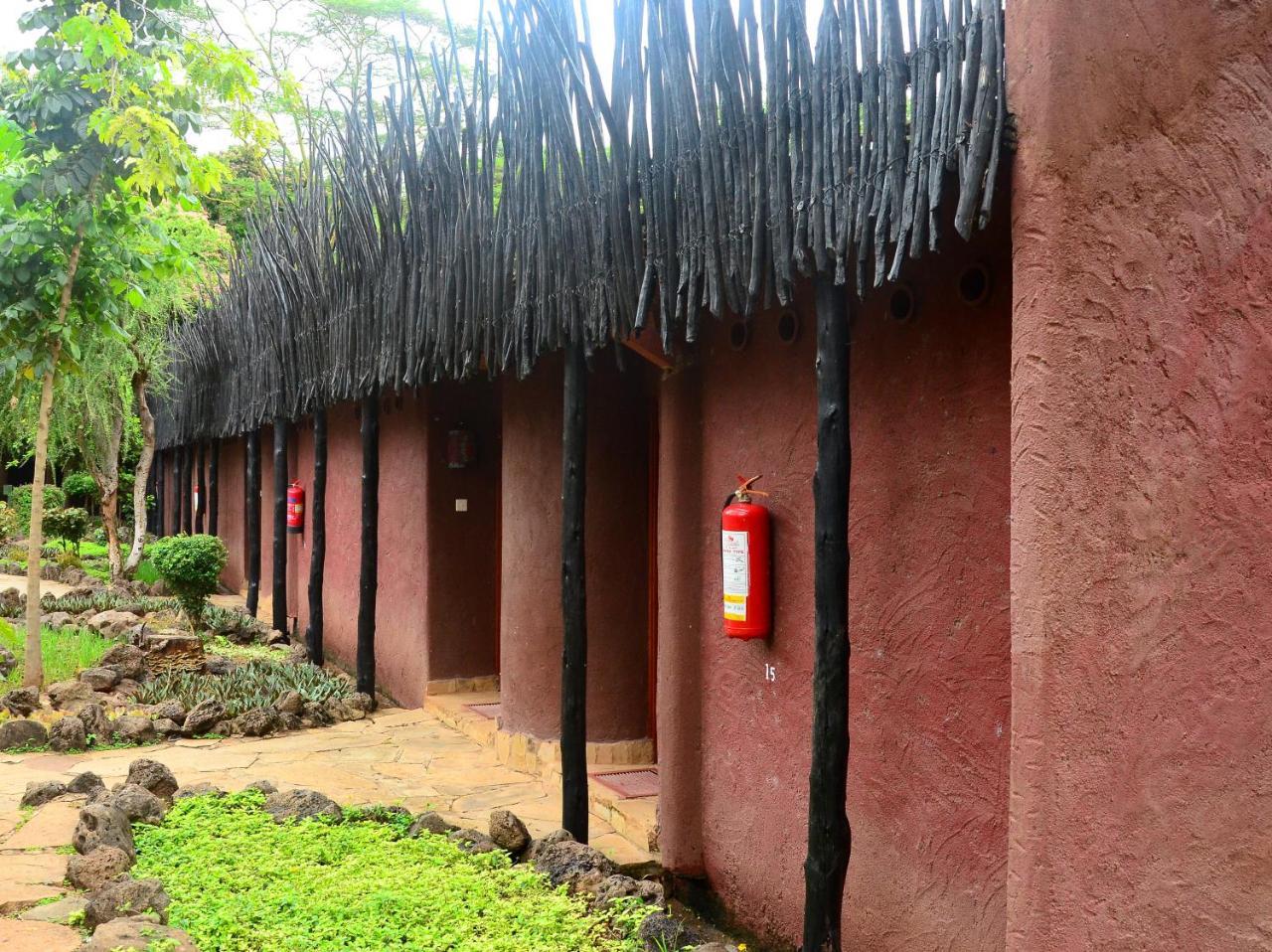 Amboseli Serena Safari Lodge Exterior foto